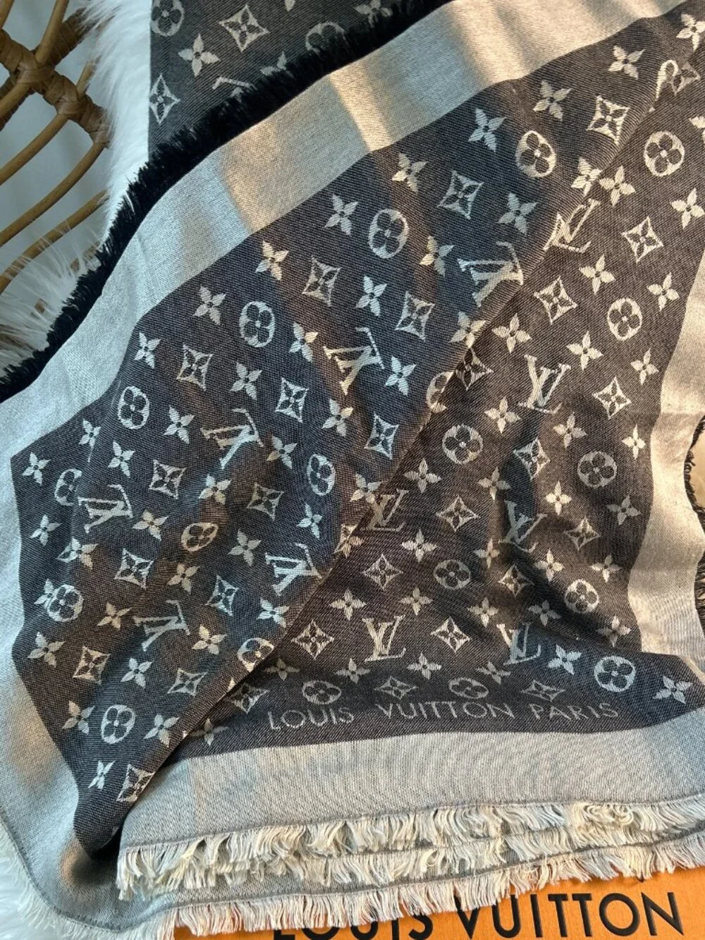 Louis Vuitton  Monogram Wrap Shawl Scarf  Cashmere & Silk Blend